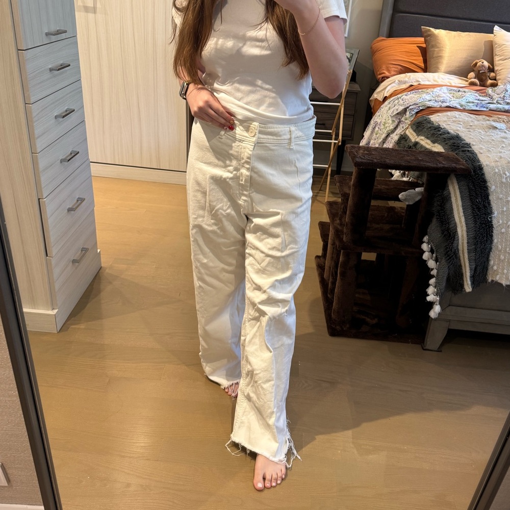 Zara White Straight-legged jeans